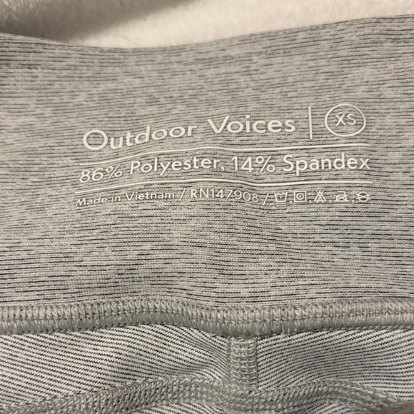 Outdoor Voices Light Gray Leggings XS NWT - Picture 4 of 5